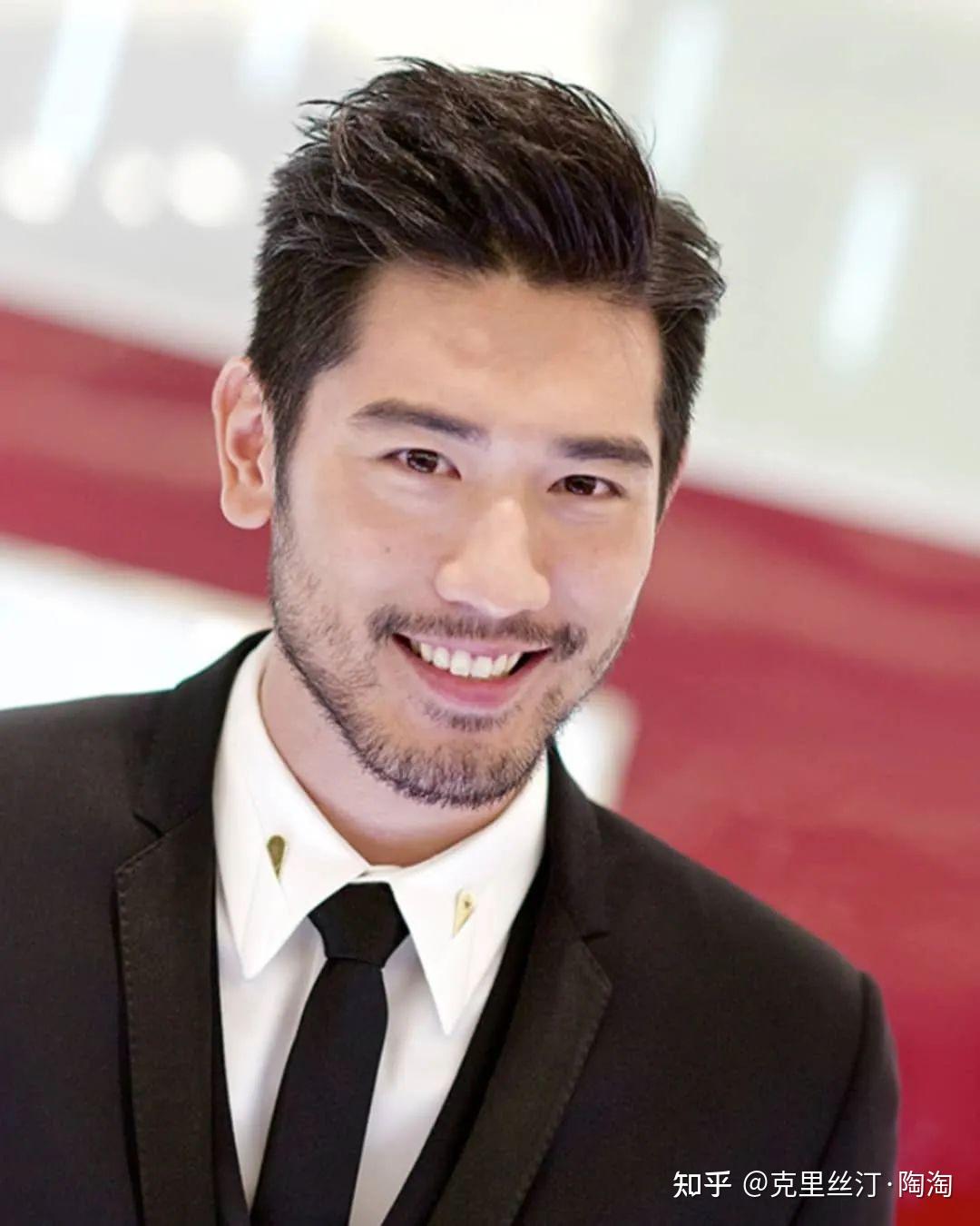 曾经坠落人间的温暖彩虹贵公子——高以翔