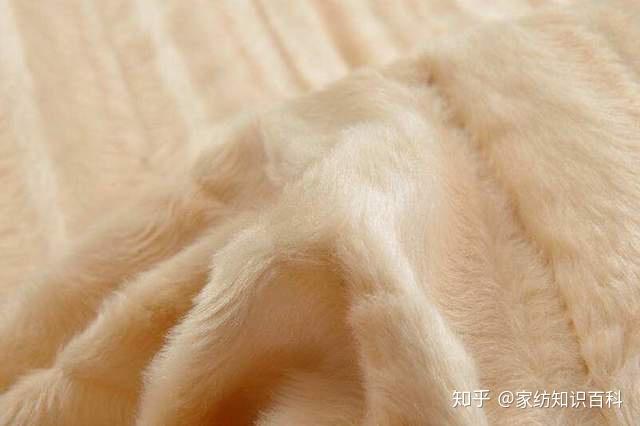 天鹅绒、法兰绒、德绒、雪貂绒...面料中的各种绒到底有啥区别? - 知乎