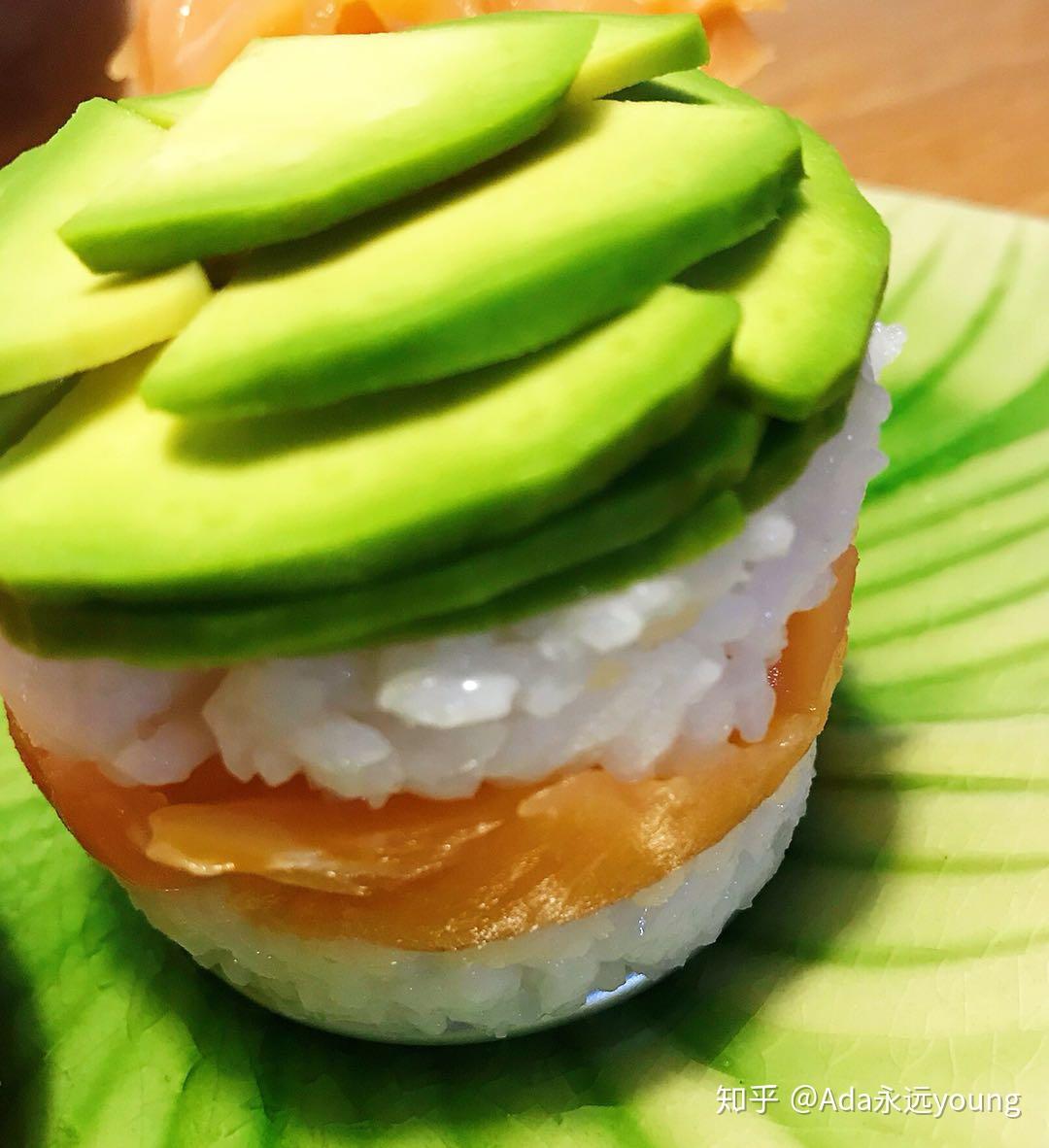 三文鱼牛油果饭塔- 知乎