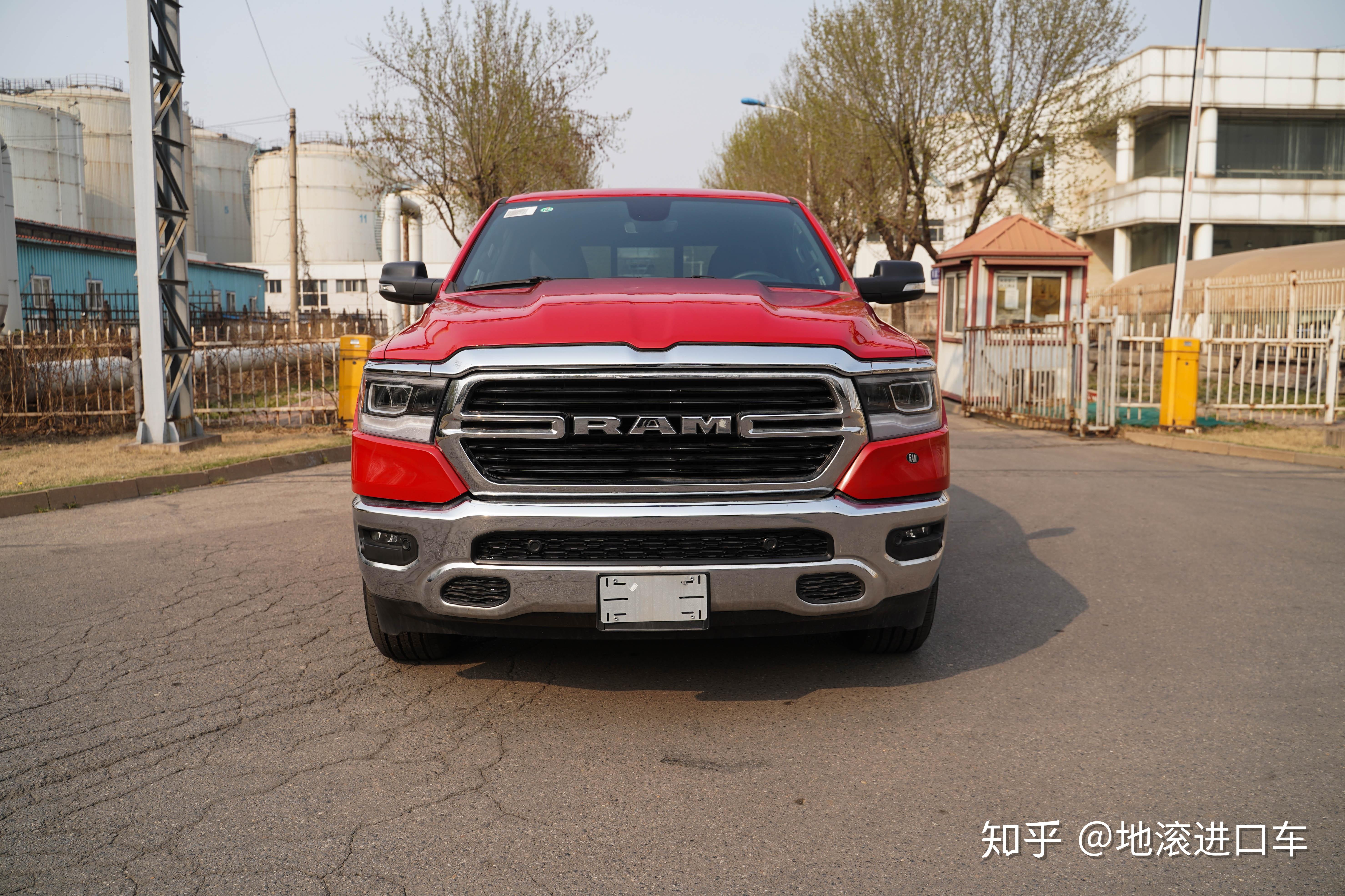 30多万买台8缸车真香