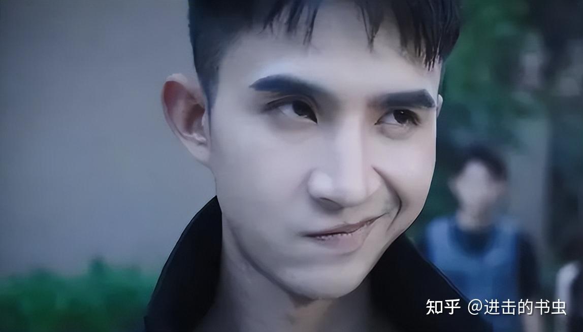 歪嘴战神管云鹏穿越成为小捕快李佑终于摆脱赘婿命运