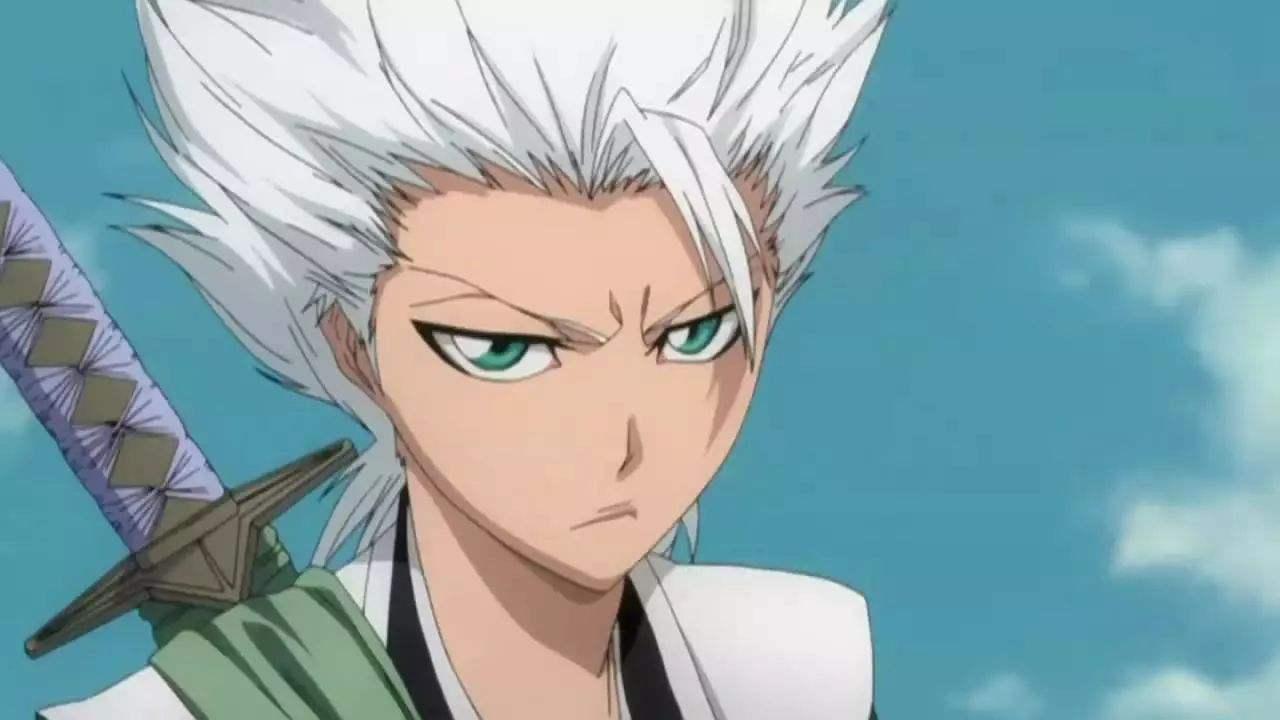 但是性格稳重成熟,留着一头银发,使用斩魄刀冰轮丸,冬狮郎这个角色