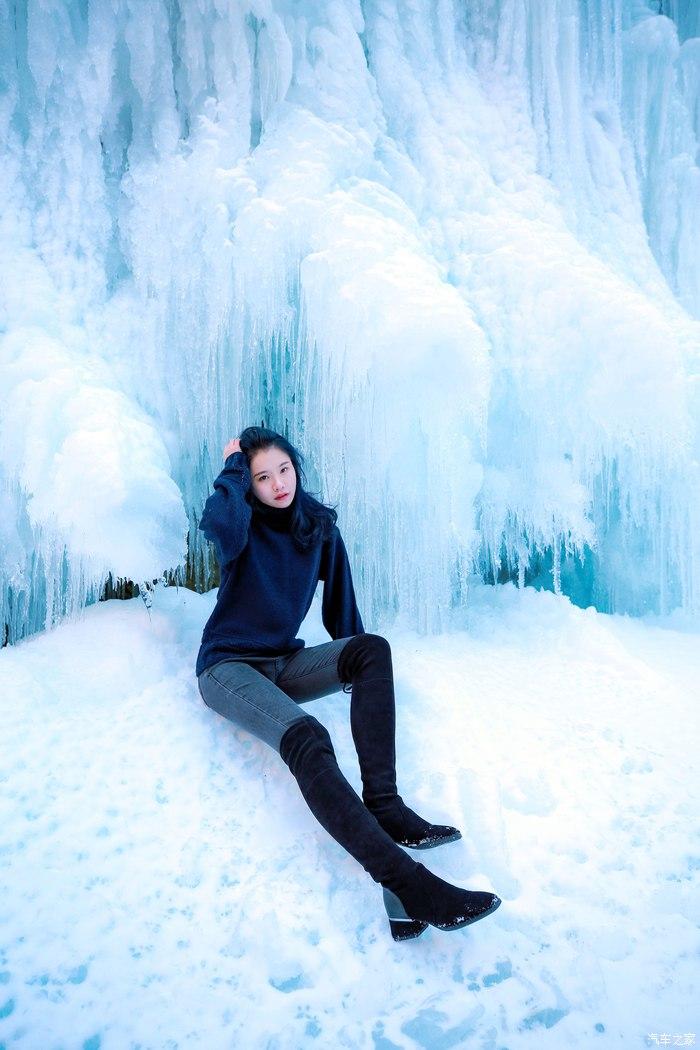 外拍冰岛携手芭蕾女孩探秘今冬童话世界