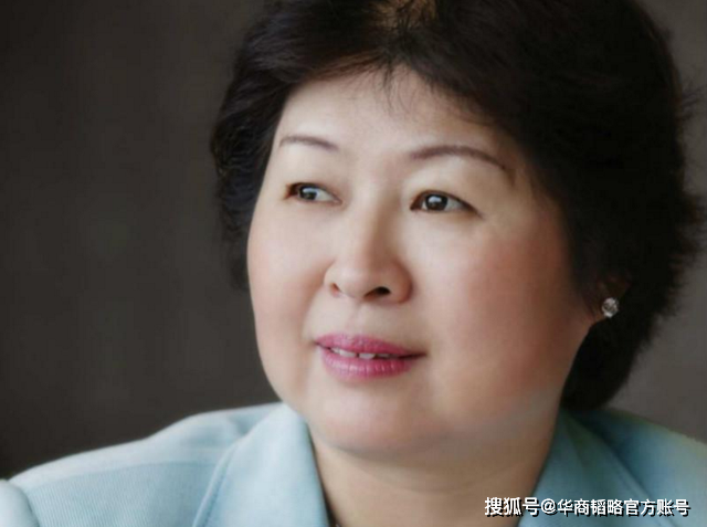 另类！打破男企业家垄断，她靠“捡垃圾”成中国第一个女性首富 - 知乎