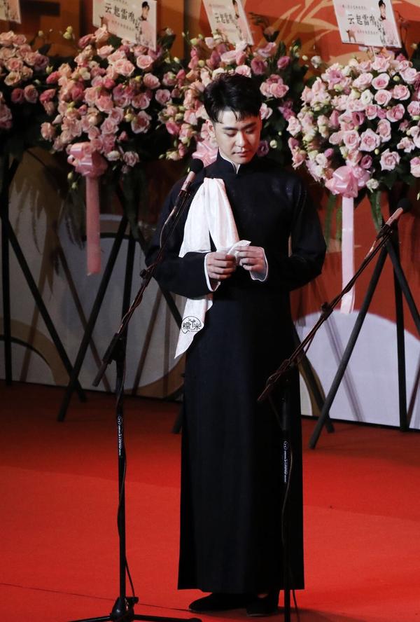 相声里的民俗(十)手绢——张云雷带你走近非遗 - 知乎