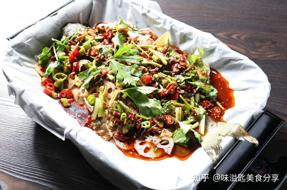 大厨教你纸包鱼的制作方法香辣蒜蓉两种口味教程