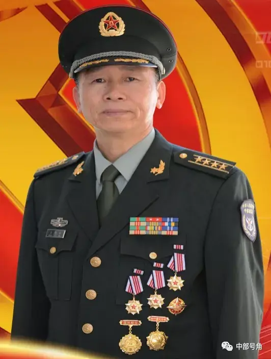 王西安,正高级工程师,军事通信学博士,陆军专业技术大校军衔