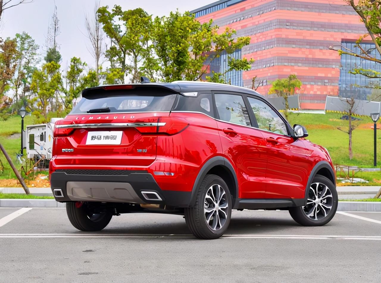 499万的国产博骏国六15l配天窗电子手刹小号博越