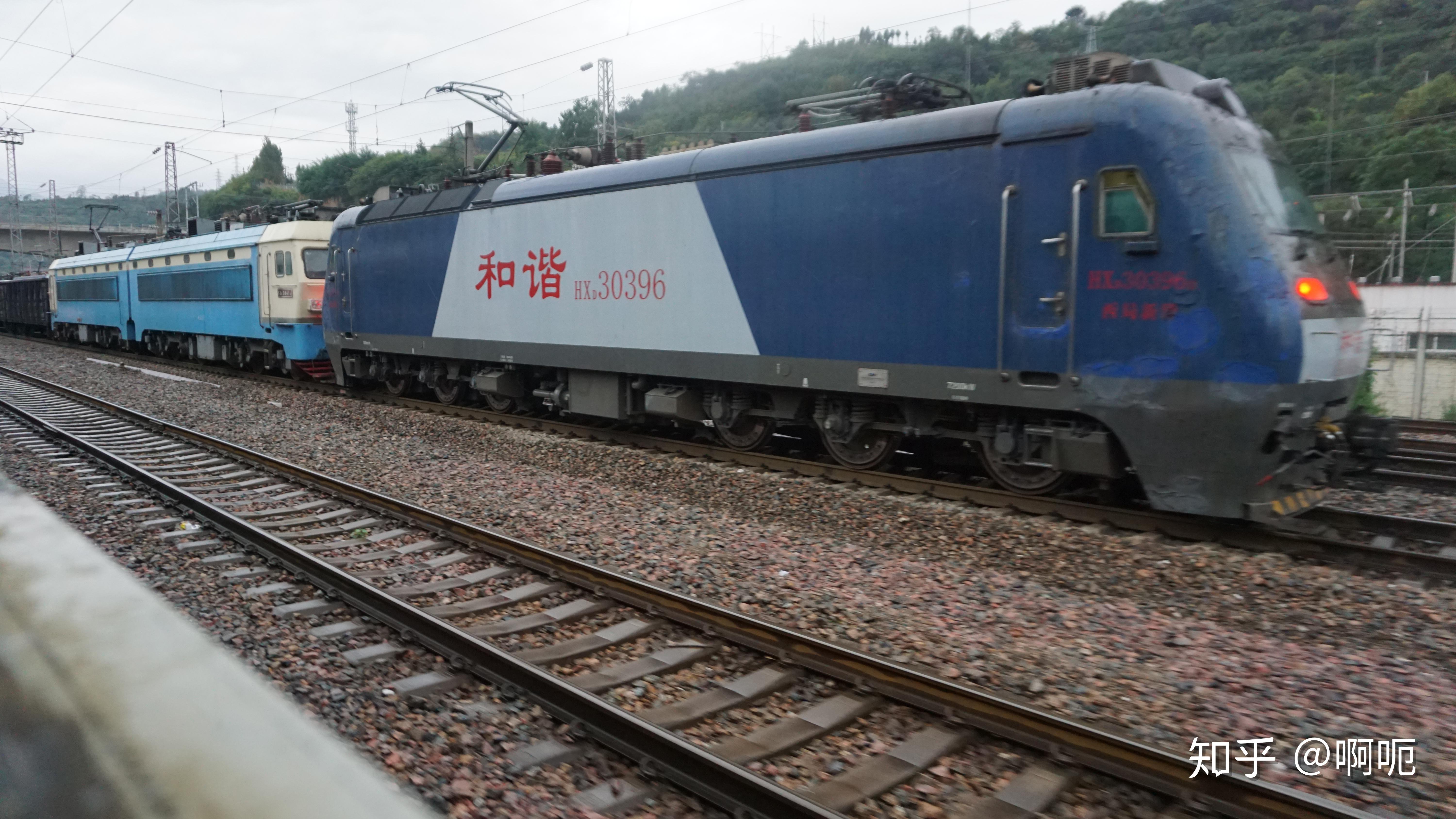 国庆七天乐奆运转四壮美北宝成线秦岭大公交6063次运转