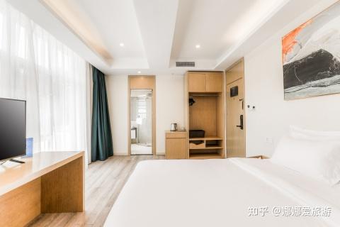 推荐四: zmaxhotels·武汉东湖店