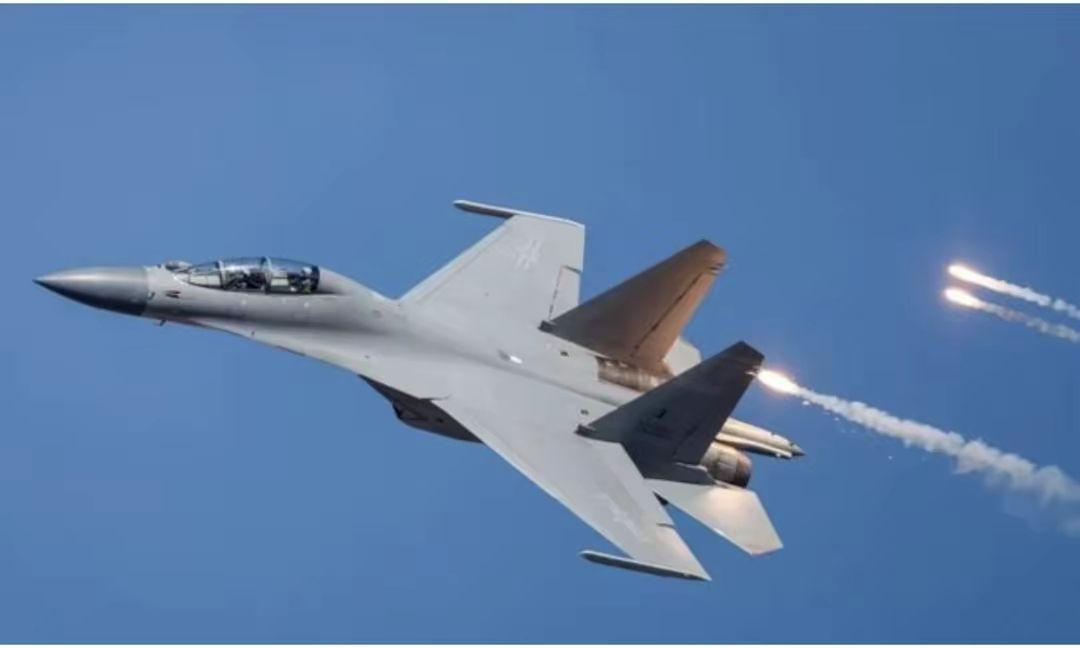 带五百公里射程导弹的歼16已经超过300架