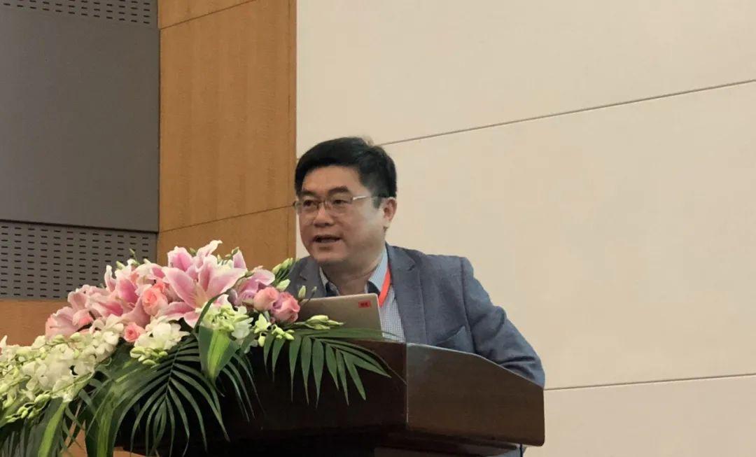 据悉,模型催化是吴凯团队长期耕耘的一个重要研究方向,其目的是从催化