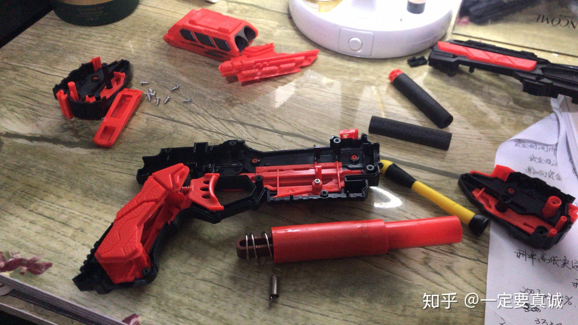 反正是不知道该咋整了!实在是不记得这个小弹簧是从哪里蹦出来的!