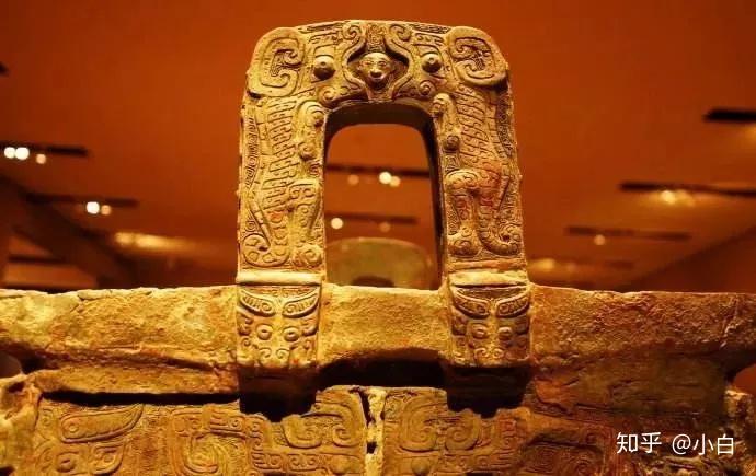 文化中国古代青铜器后母戊鼎