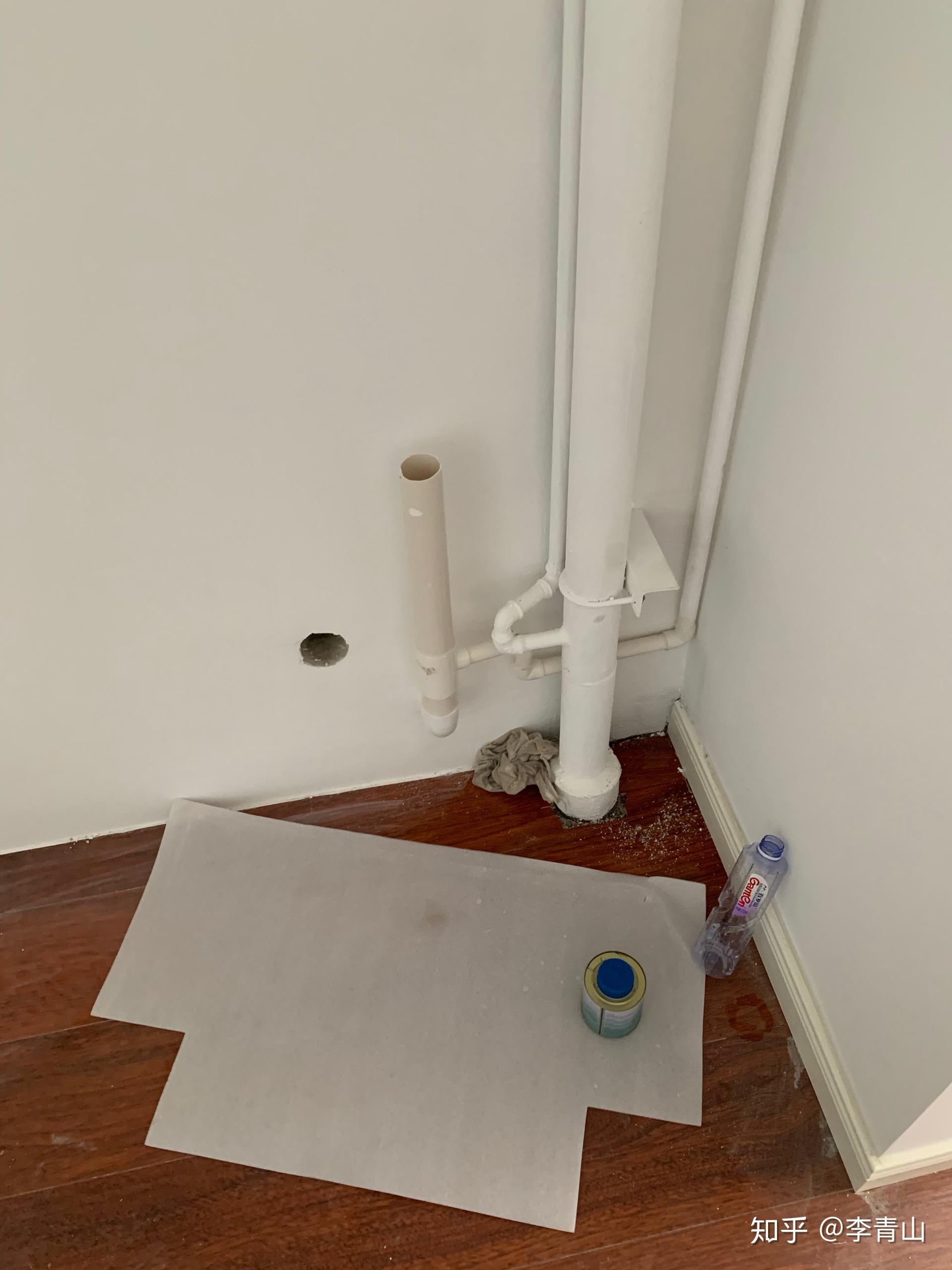 1,做反水弯,一定要做,不做的后果可能就是空调你用或者不用时,屋里子