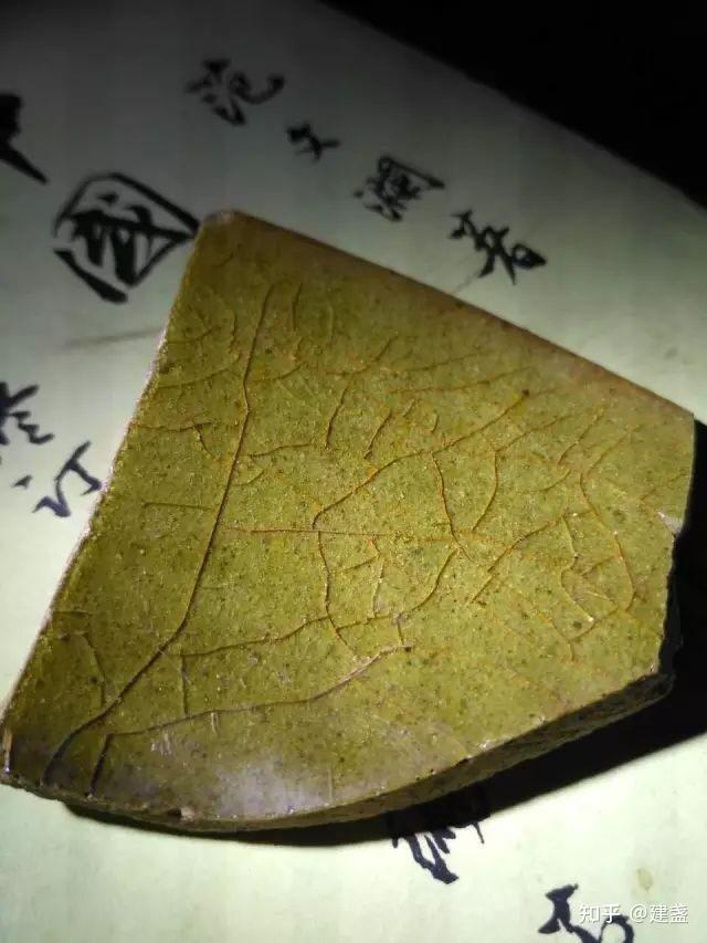 如何欣赏建盏的开片,究竟是瑕疵还是锦上添花? - 知乎
