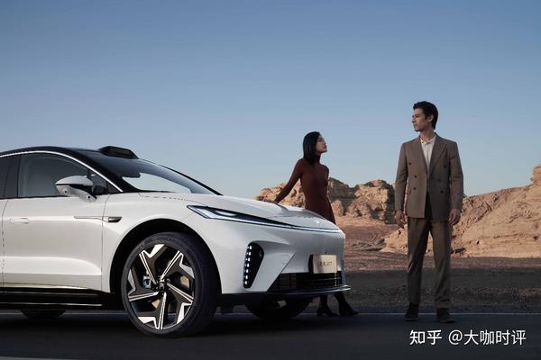 上汽飞凡汽车CEO吴冰出席“2022世界设计之都大会” 飞凡R7荣获大奖 - 知乎