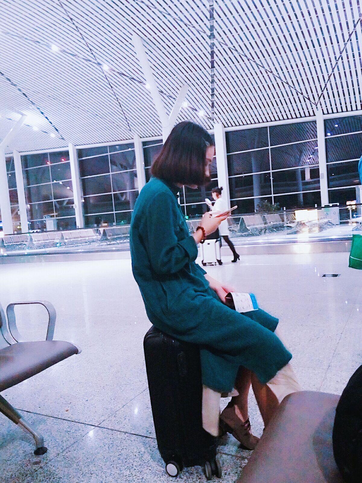 去古镇游玩穿什么衣服拍照好看?