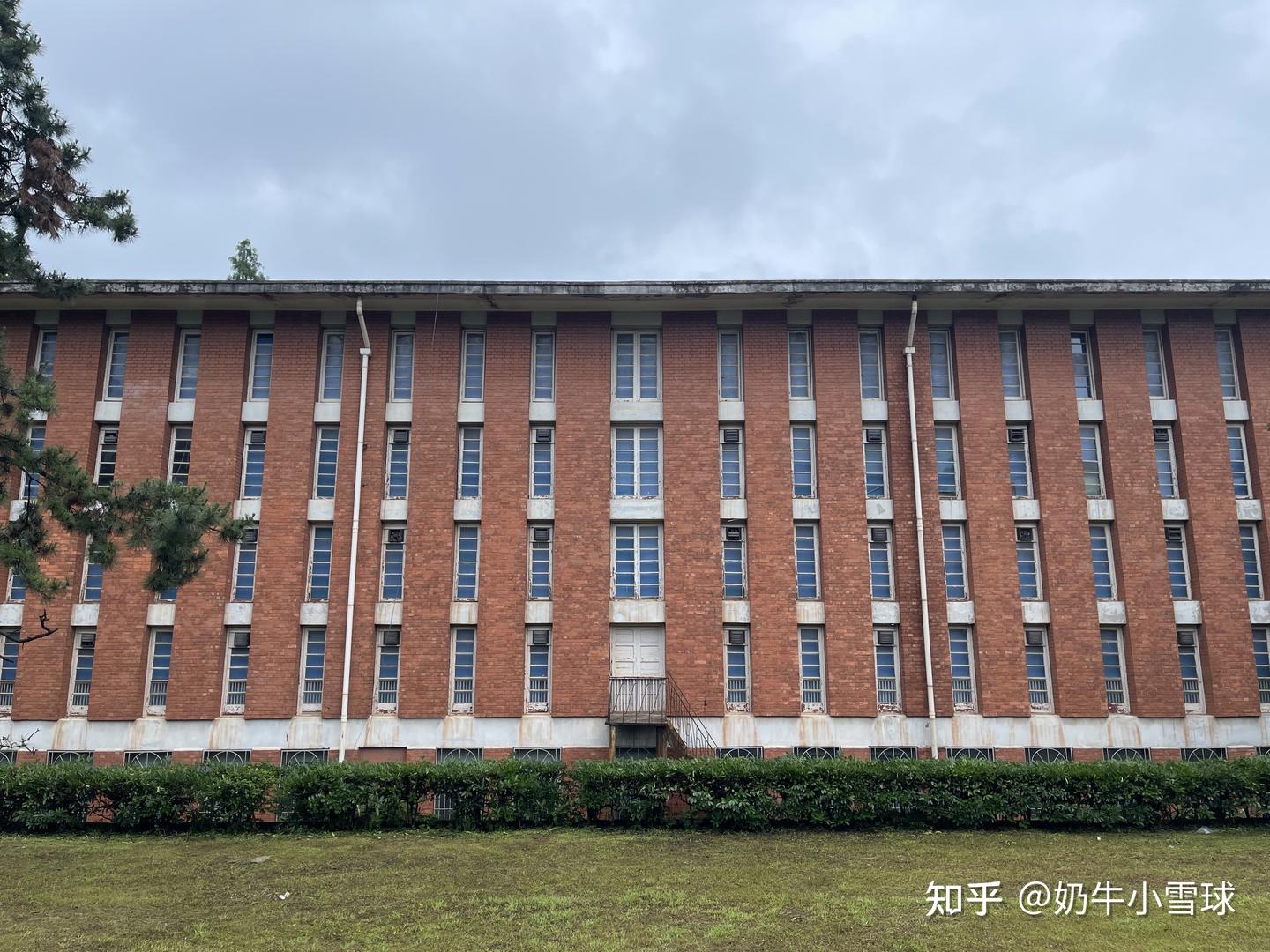 湖南导览:岳麓山·黄兴墓-蔡锷墓 - 知乎