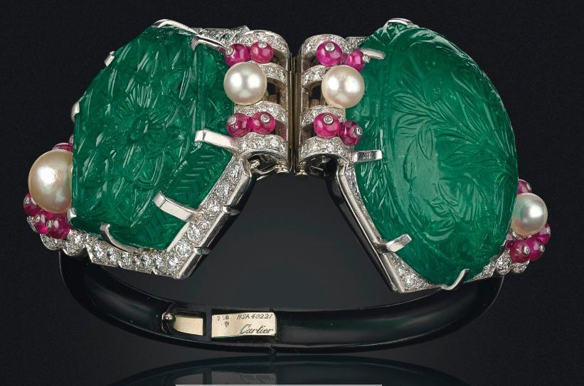 印度莫卧儿王朝的统治者也是十分喜爱祖母绿,在于葡萄牙的贸易交流中