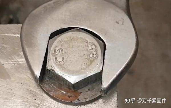 拧螺栓和拧螺母有什么区别?【紧固件 涨知识】 - 知乎