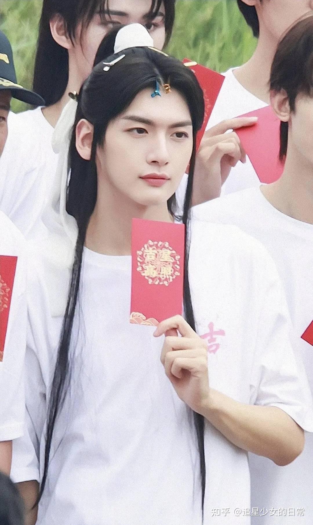 原文:从《天官赐福》到《吉星高照》,影视剧改名背后的玄学_电视剧