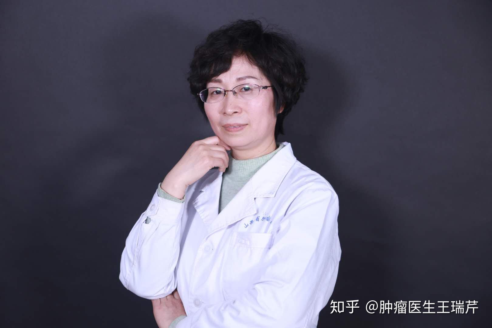 大家好,我是王瑞芹,今天是世界糖尿病日,在这里我给大家分享一下怎样