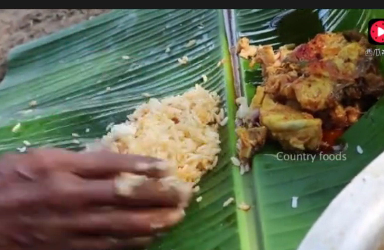 印度人吃饭为什么不用餐具,用手不油腻不脏吗