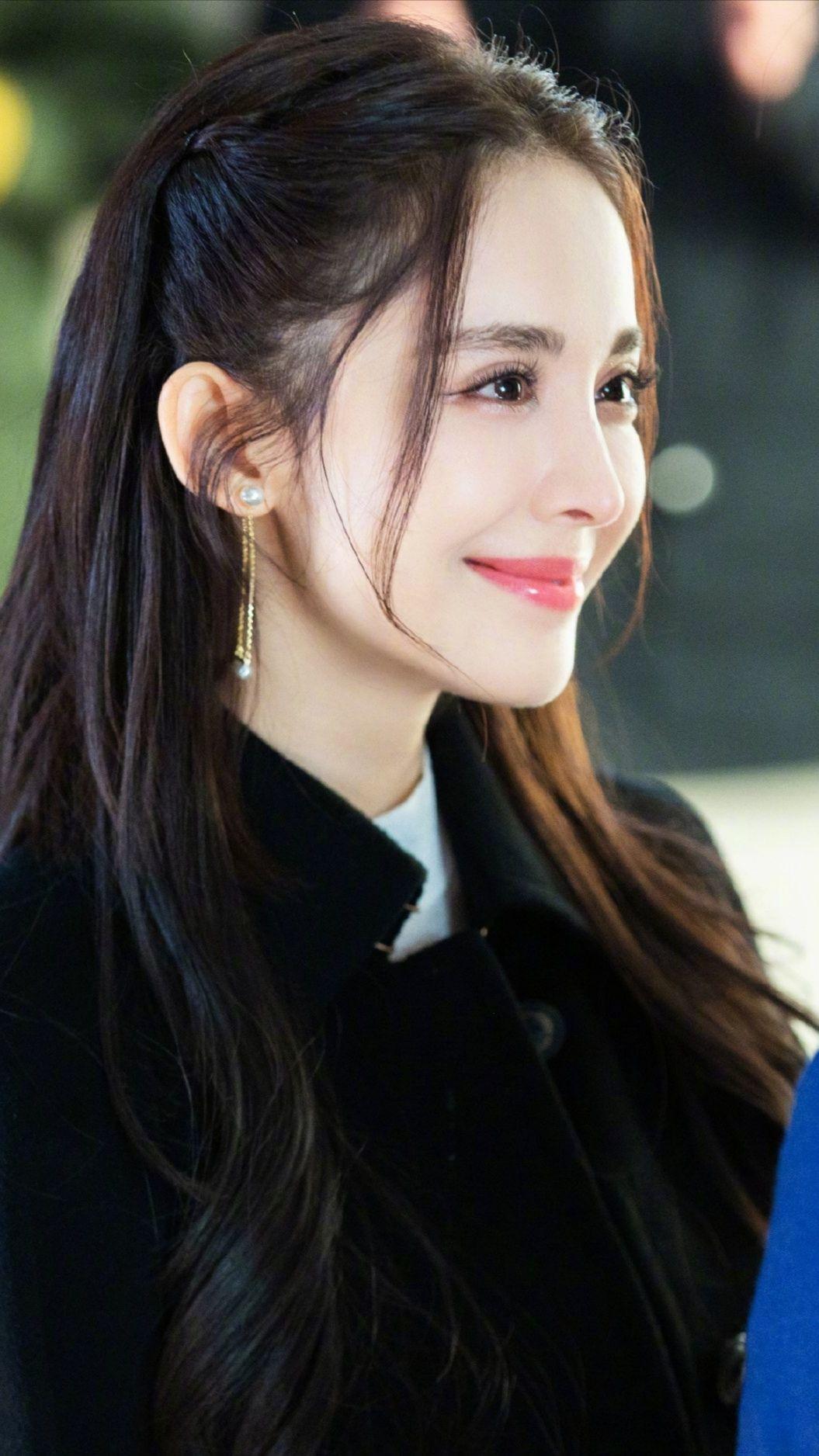 国内女艺人的各种好看的超清图片哪里可以找到