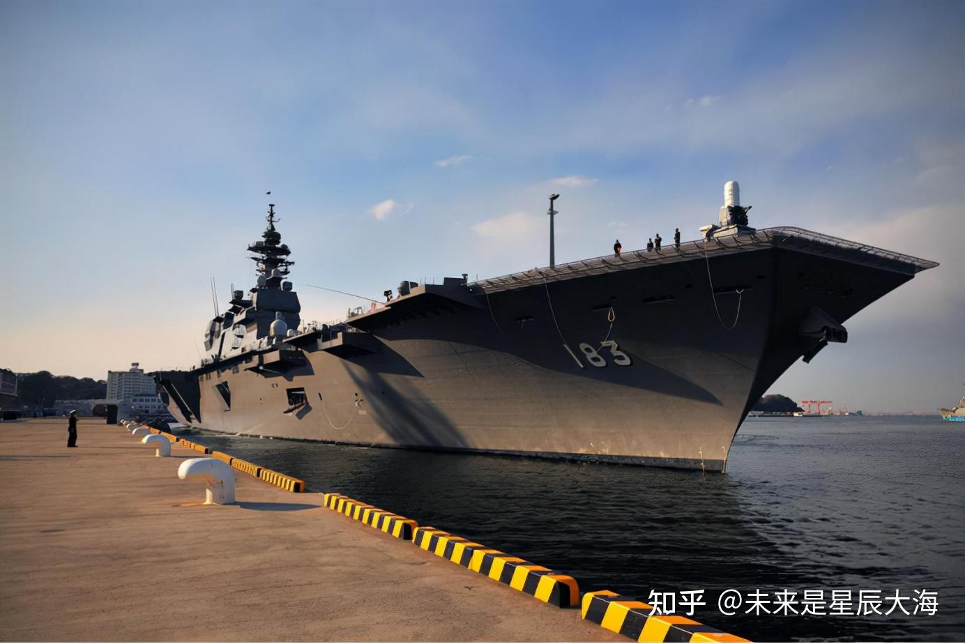 日本海自装备志出云级轻型航空母舰