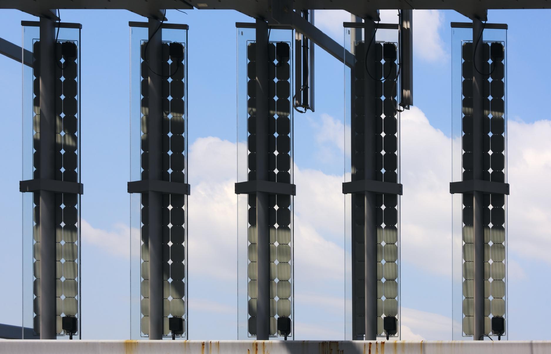 坐落于纽约市曼哈顿下城区炮台公园城(battery park city)的河畔公寓