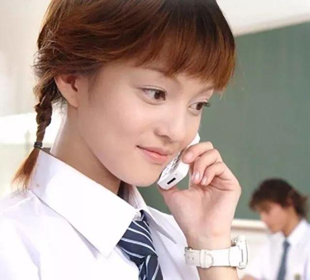 次认识张韶涵是因为《永不言弃》又名《mvp情人》还有《海豚湾恋人》