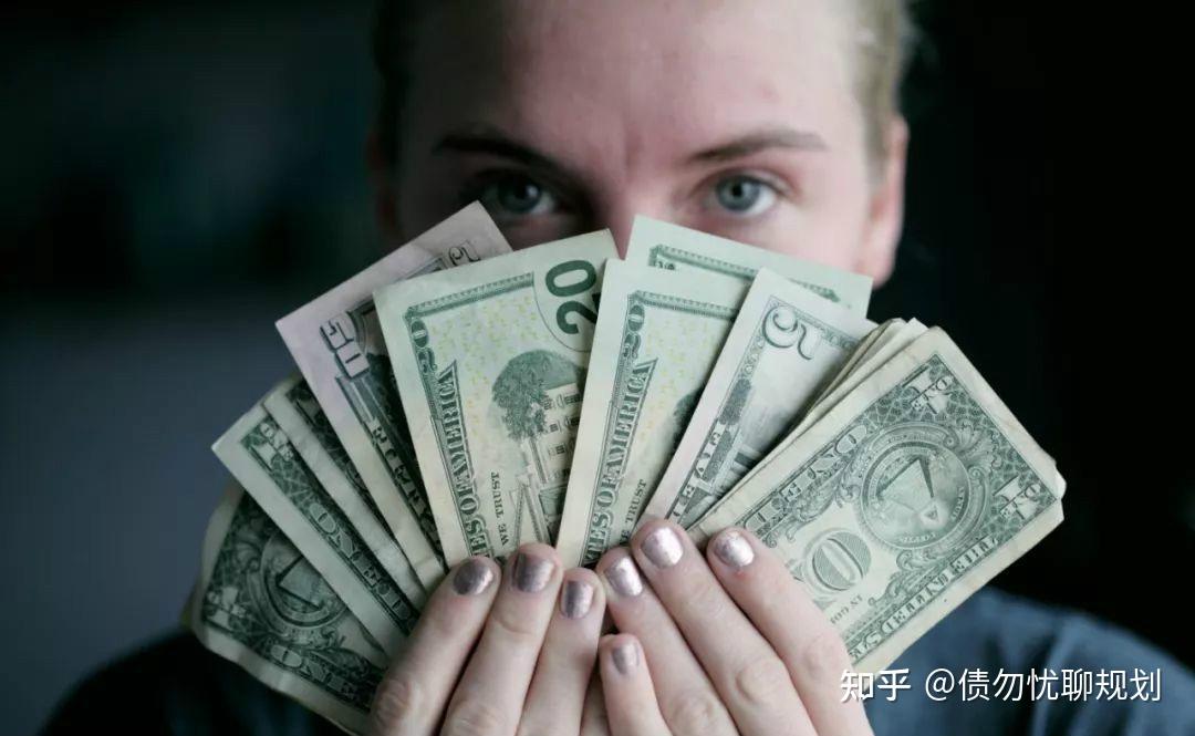 银行信用卡逾期被起诉怎么办(2020年信用卡逾期被起诉立案后怎么解决)