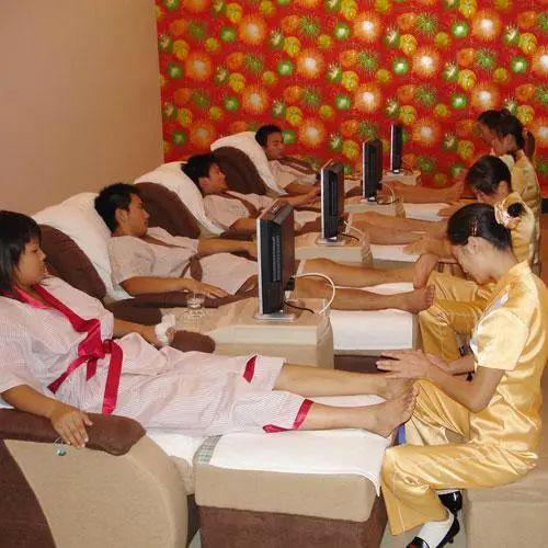 足疗师赚钱吗足疗技师一个月能赚多少