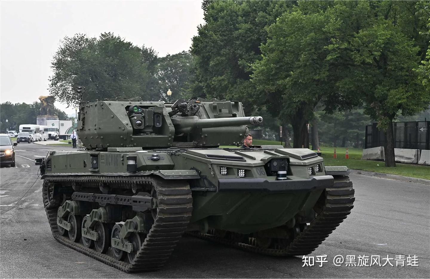 未来无人战斗车辆Ripsaw M5亮相美军250周年阅兵式 - 知乎