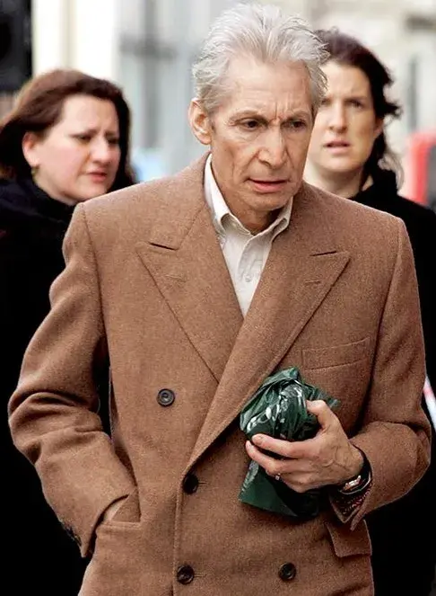 滚石乐队鼓手charliewatts去世一代传奇的逝去