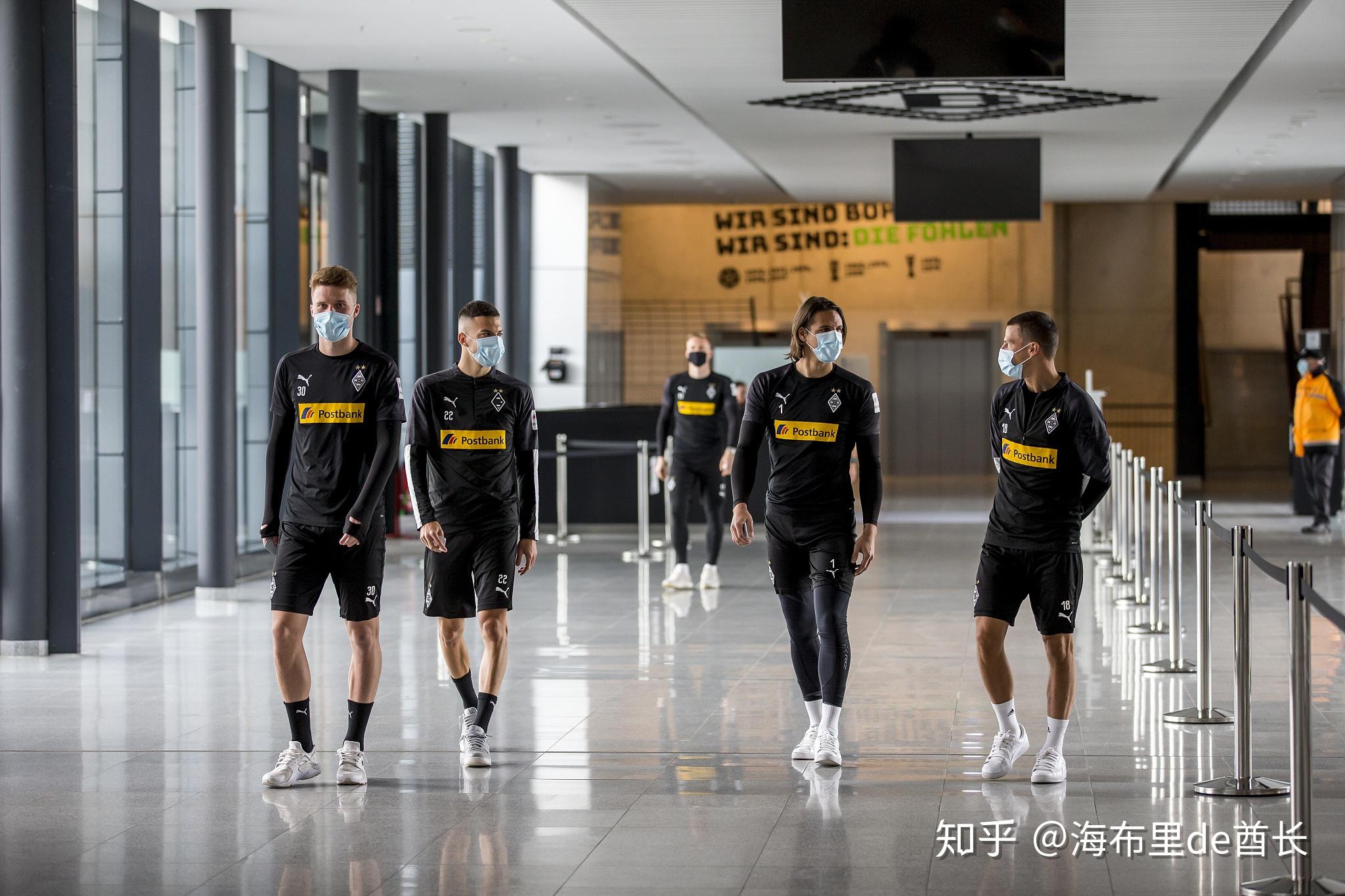 德国足球甲级联赛千古奇冤滕哈赫？德甲联赛只打2轮就要下课不如回来救救曼联！