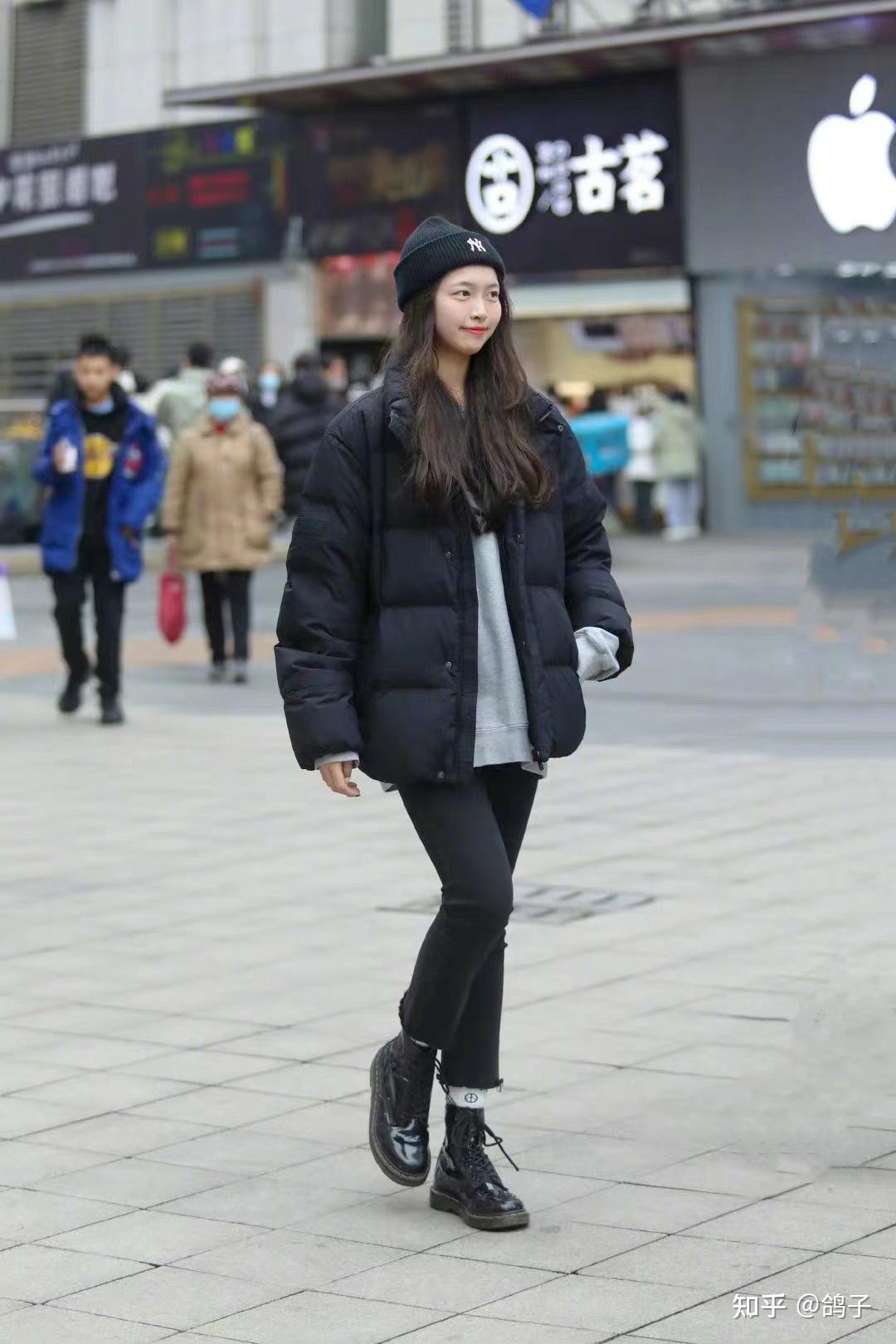 实穿又时髦的大黄靴马丁靴烟筒靴应该怎么选