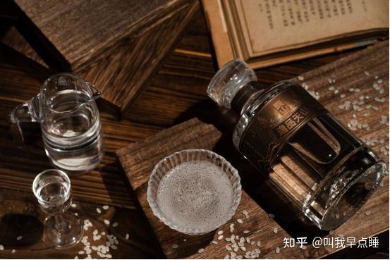 逸品天山:谁在为新消费白酒品牌买单? - 知乎