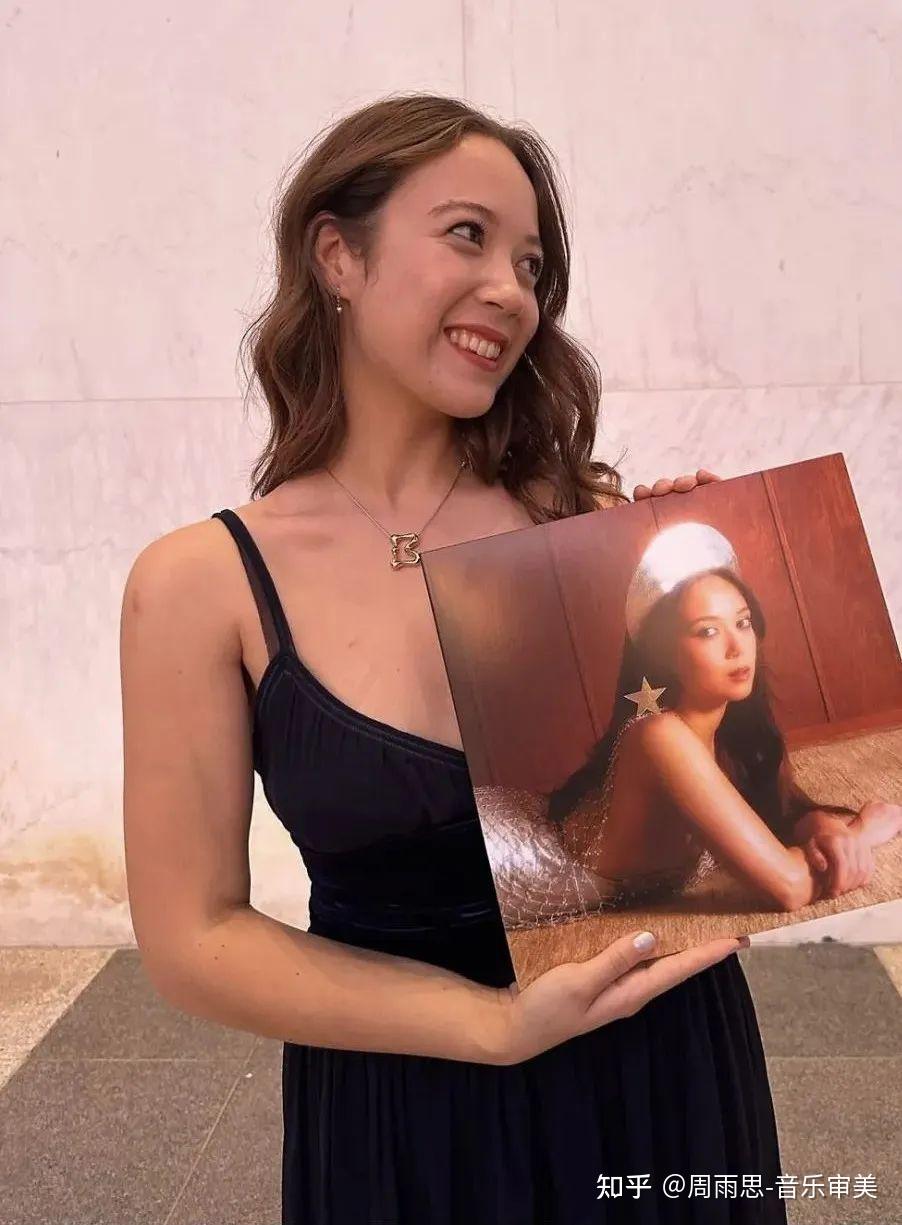 25岁华裔女孩玩音乐三年获格莱美她的父母做对了啥