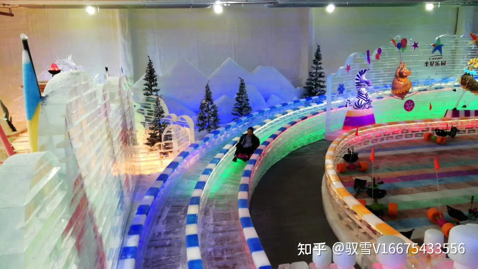 雪容融,谷爱凌,冰雪迷宫,冰酒吧,冰酒店,冰民宿,冰雕人物动物,品牌