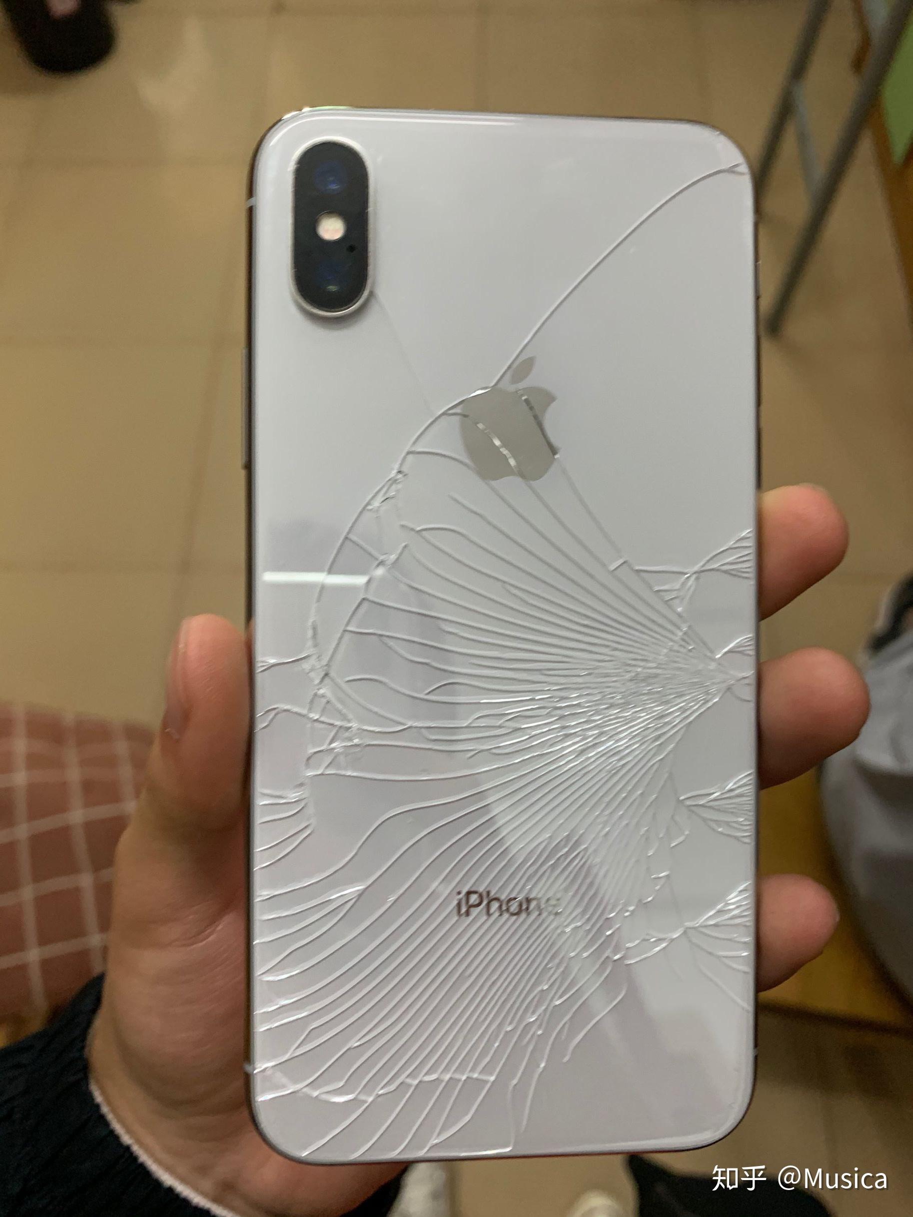 iphoneX手机摔碎照片图片