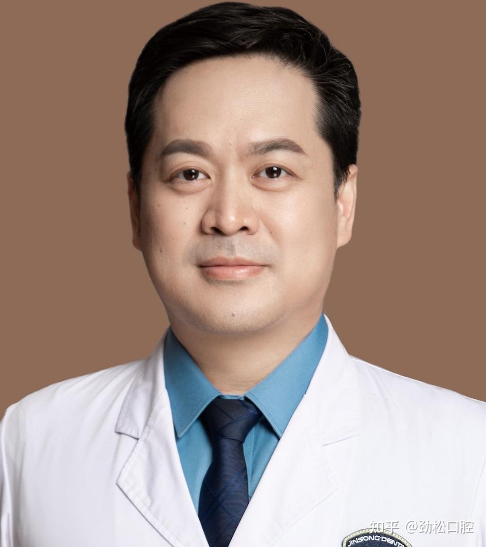 李翔院长为劲松口腔方庄分院的正畸科医生,全职负责劲松口腔方庄地区