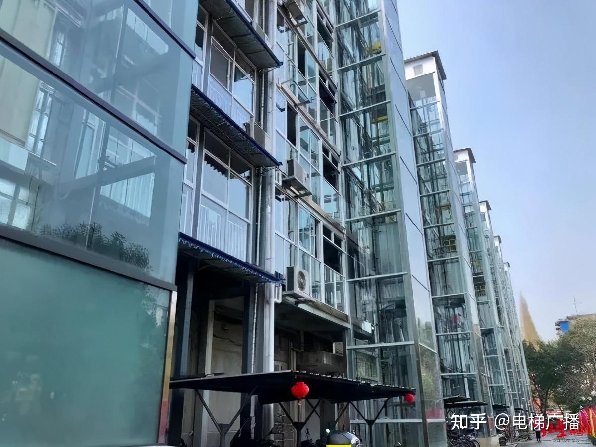 据悉,自2018年增设电梯工作正式启动以来,成都市住建系统简化办事流程
