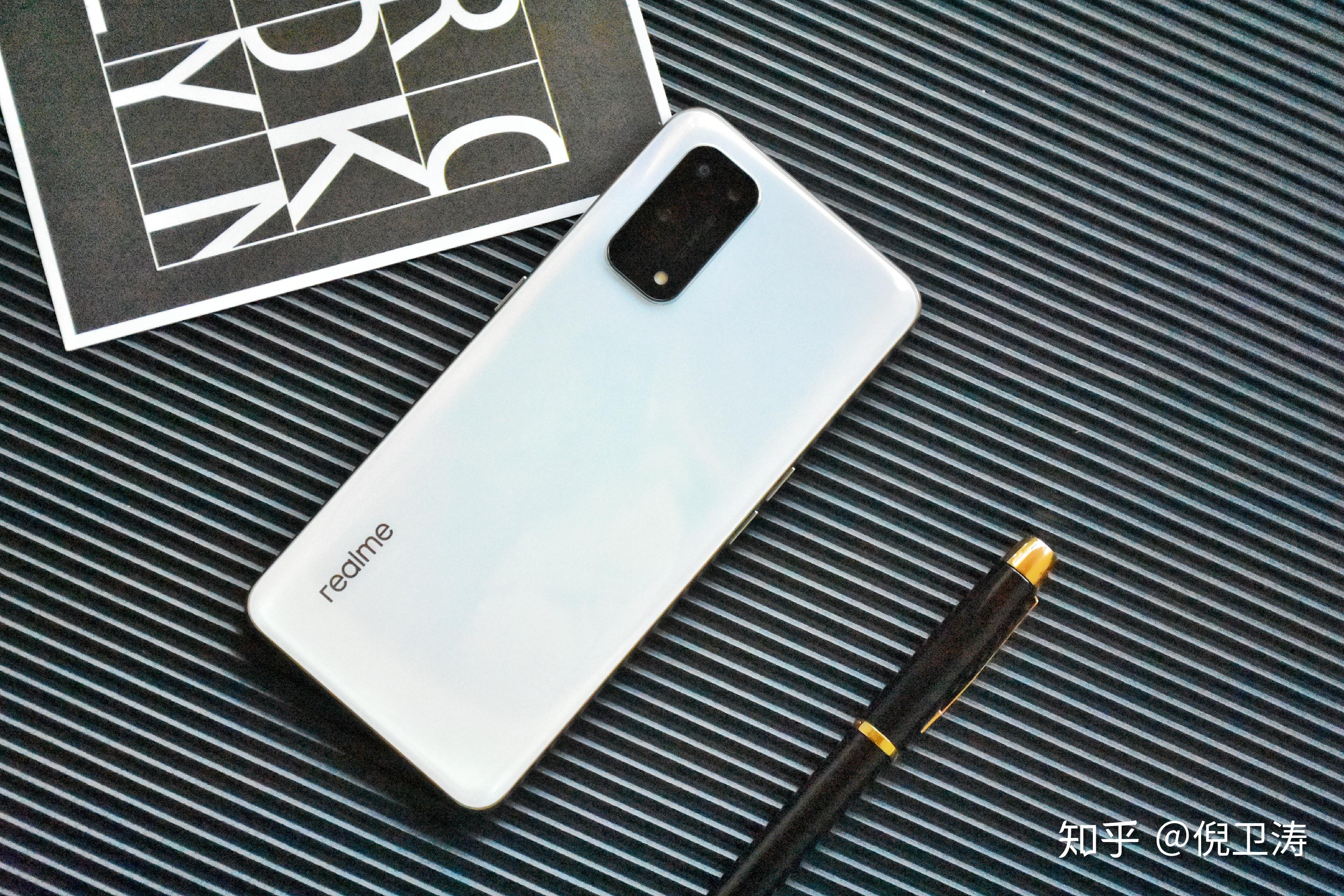 真我x7pro5g开箱幻梦白如玉在手轻薄高颜