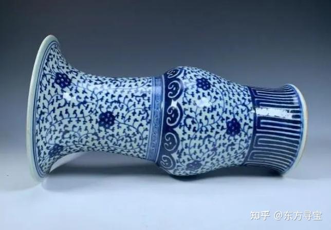 青花凤尾尊,一段传奇的开端