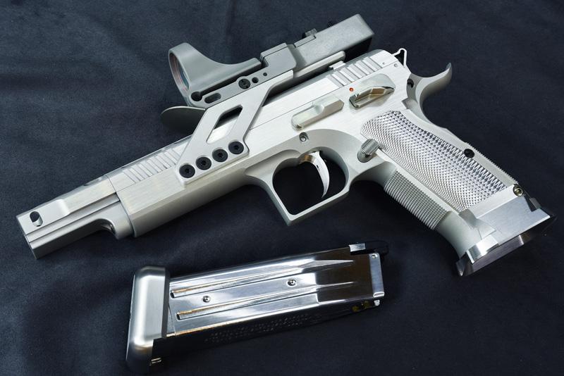 台湾airsoft玩家【射击玩具秀】cp tanfoglio custom纯手工打造1911