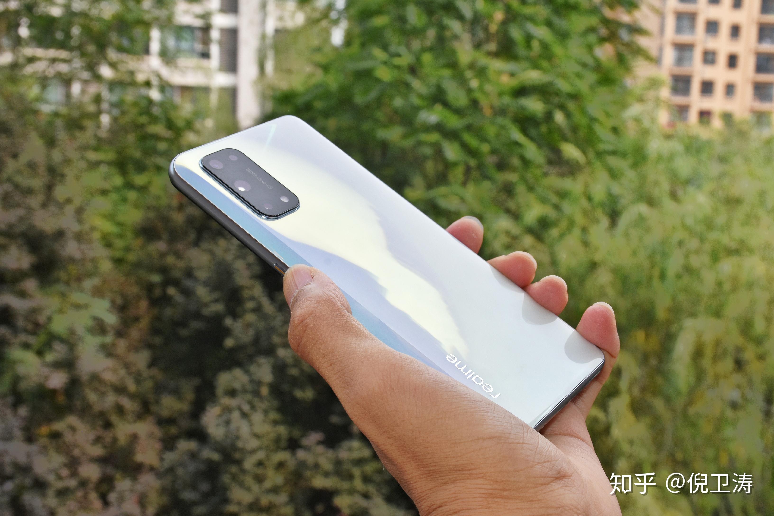 35分钟充满电,使用一天无压力,真我x7pro续航实测 - 知乎