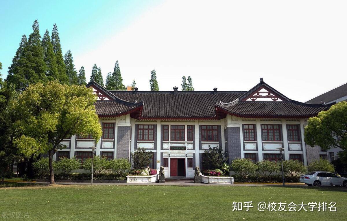 校友会2024上海市大学分档排名复旦大学上海建桥学院雄居最高档