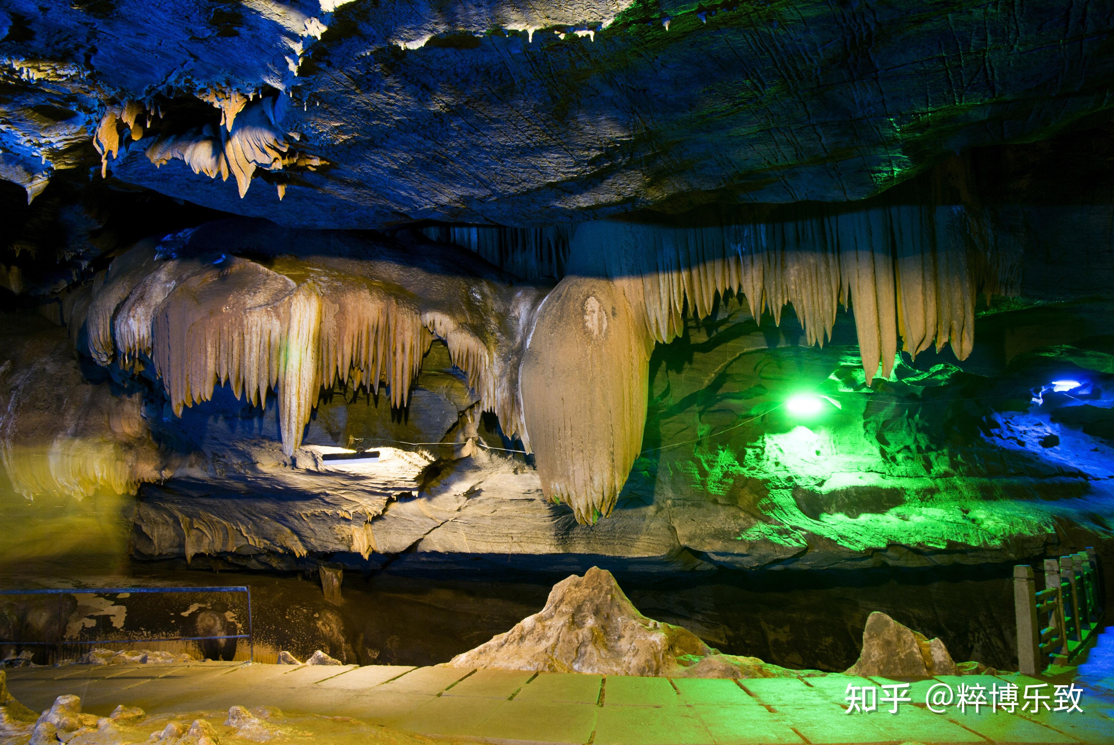 溶洞奇观万年积淀